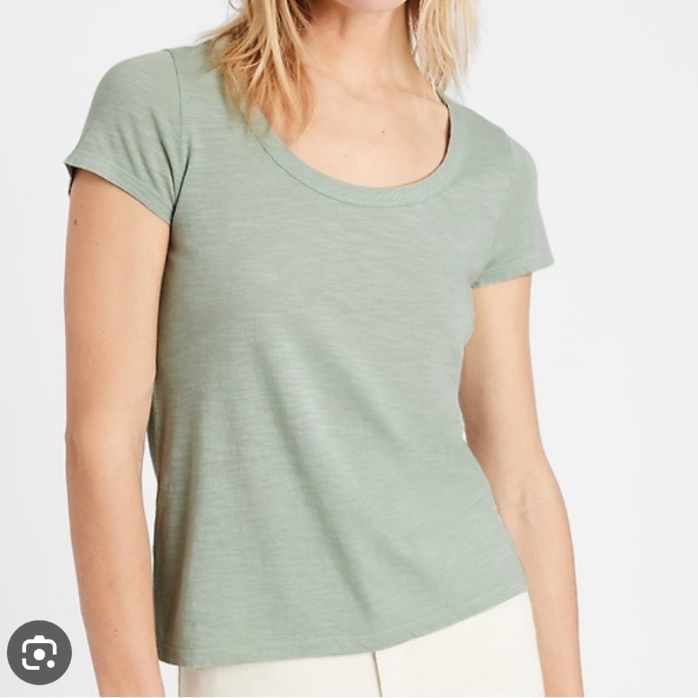 Banana Republic women’s cozy slub shirt